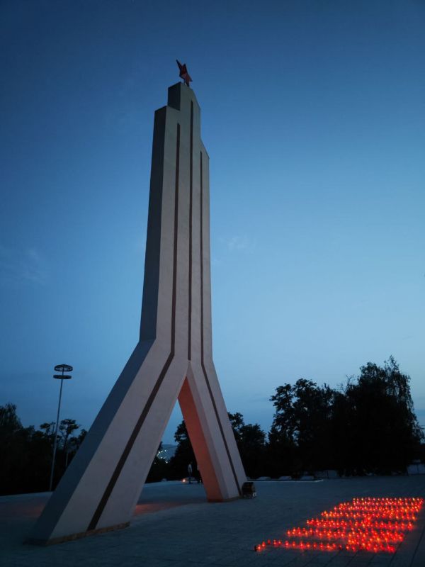 ��������� ������ ����� � ������ � �������� � ���� ������� ������������� �����