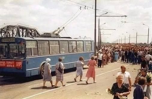 ����� 30 ��� ����� � �������� ��������� ������ �����������