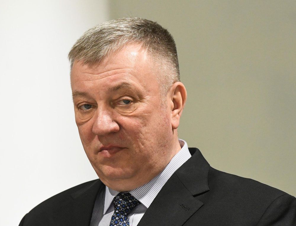 ������� ������� �� ��, ������� ������� ������ ���������� ��� "������" ��������� � ��������� ������� ������� �������� ������ "�����������" � ��������� �� "������������"