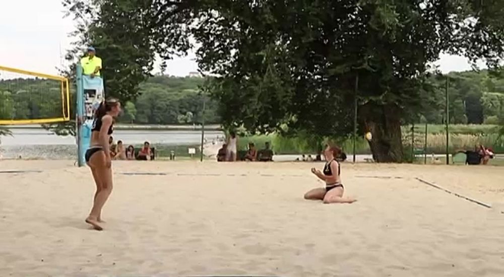 ������� �������-������� (����� ���������, ���� �������) � �������� � ��� ��������� �� �������� ���������