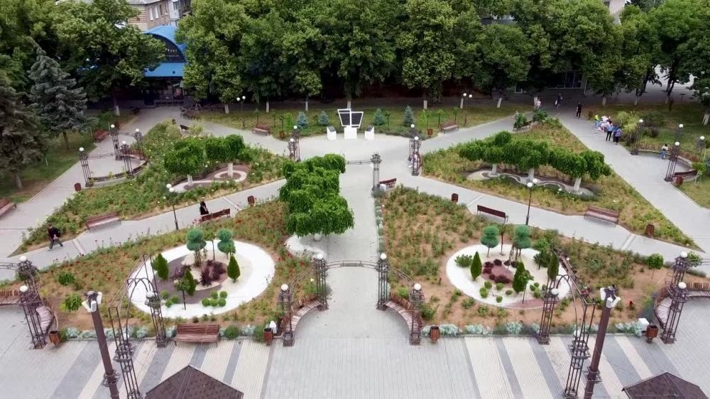 �������� ����� ��� ������. � ���� ���� �������� ���������� 615 ���. ����� � ������� � ���������� �������� ������� �������� � �����������. ������������� ��� ����� � ������, ��������� ���������� ����� ��� ���������� ��� �������