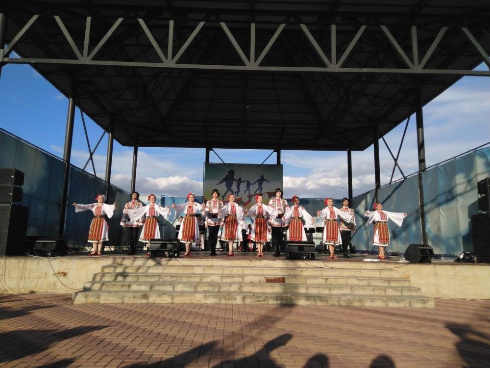 ������-������ �� ���������� � ��������������� ���������� ������ ��� ����