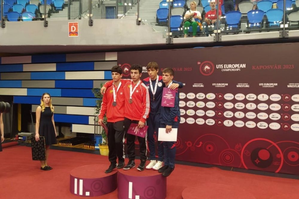 ��������������� ����� �����-�������� ����� �������� ������ � ���������� ������ ����� ����������