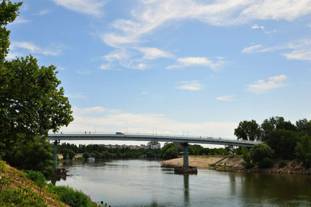 � ��������� 3 ����� ������� ���� � ���� ������ ���� � ���� ������������� ������������� ���������� �� 0,3-0,7 �