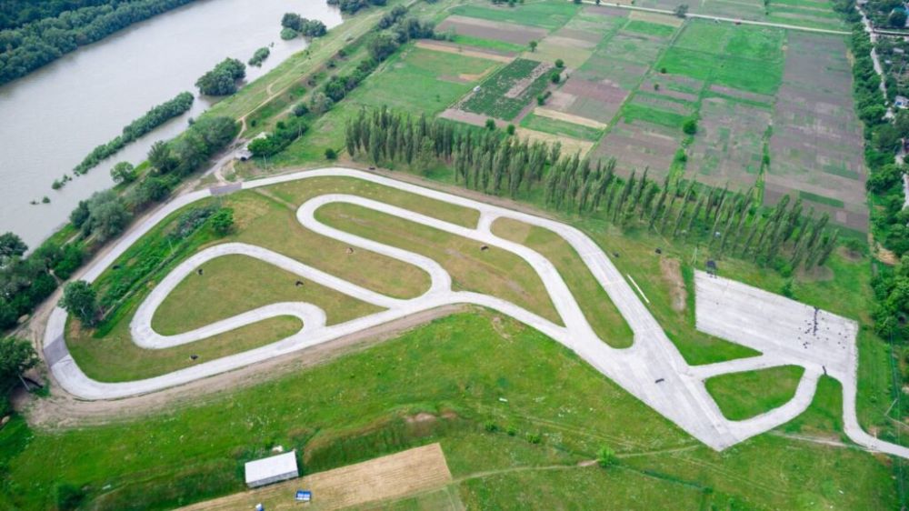 � ���� ���� �� ���������� � ������������ ������ ������� �� 200 �������, �������� �������� ��������������