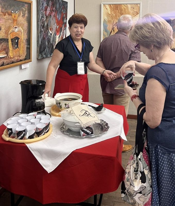 ���� � �����