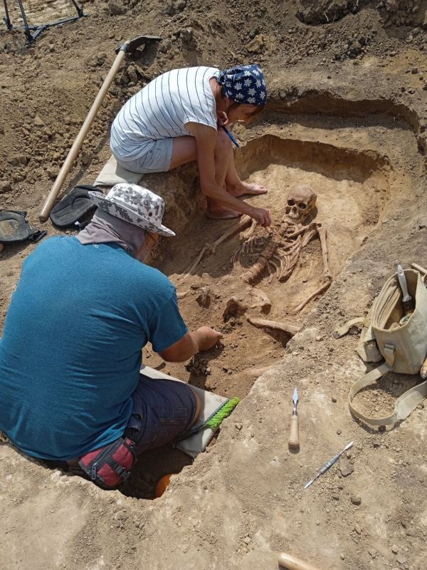 � ������� � ������������� ������ ����� ������� � �������� ����, ������ � ��������� �� ����������� ���������� ��������