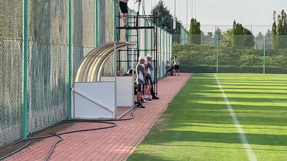 ������ ������� ������ ������� ������� ������ ������, ��� ������ �� ���� � �������� ������ � ��������� �������