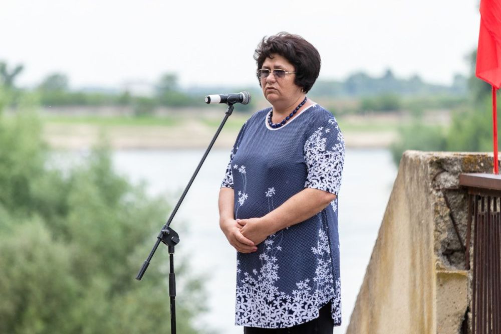 ����� ������ � ��� ���� � �������� �������� �����