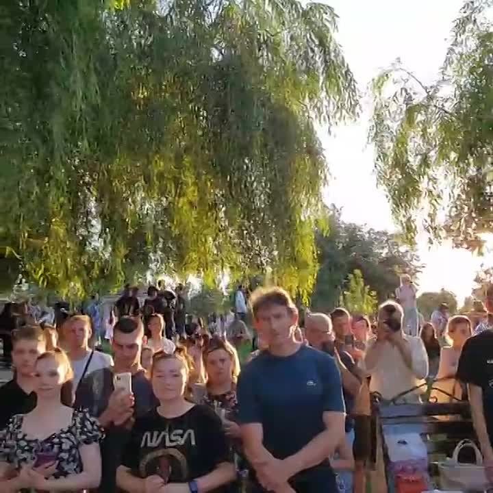 ������ � �������������� �����, �� �����, �������, ����������� ������� ��� � ������ "����"