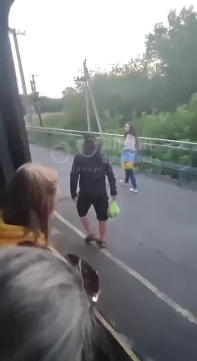 � ������ 12-������ �����-������� �������� ����� � �������