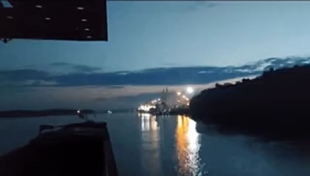 � ���������� ������� �������� �������� ������� ��������� ����� � ����� ����, �������� �� ��������-���������� �������