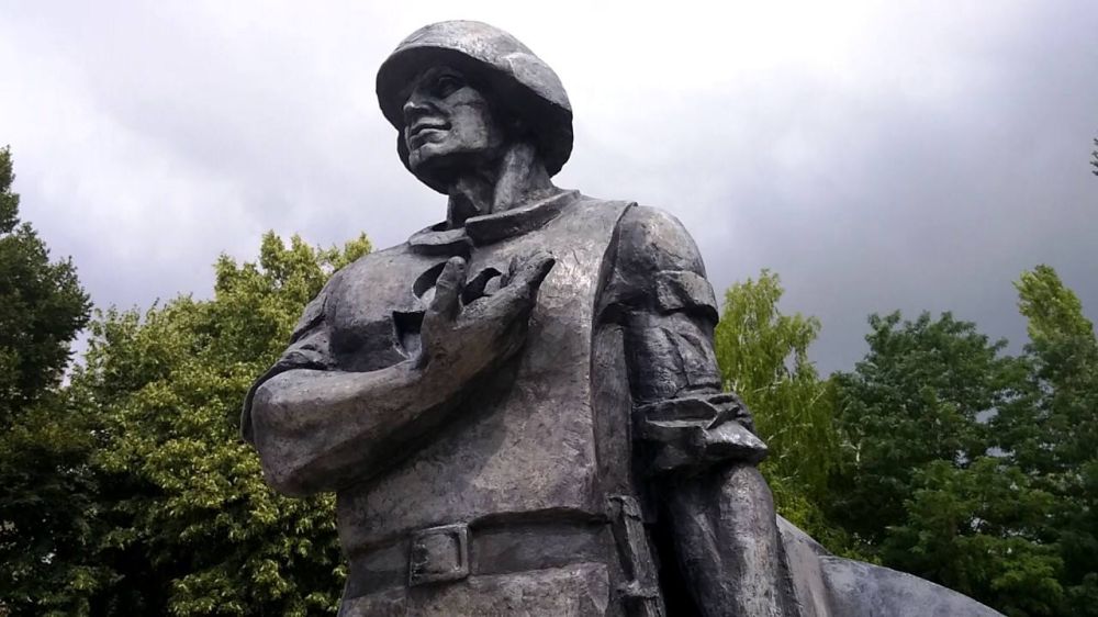 �������� ������-����������� �������� � �������� ����� ��� ����� 27 ����