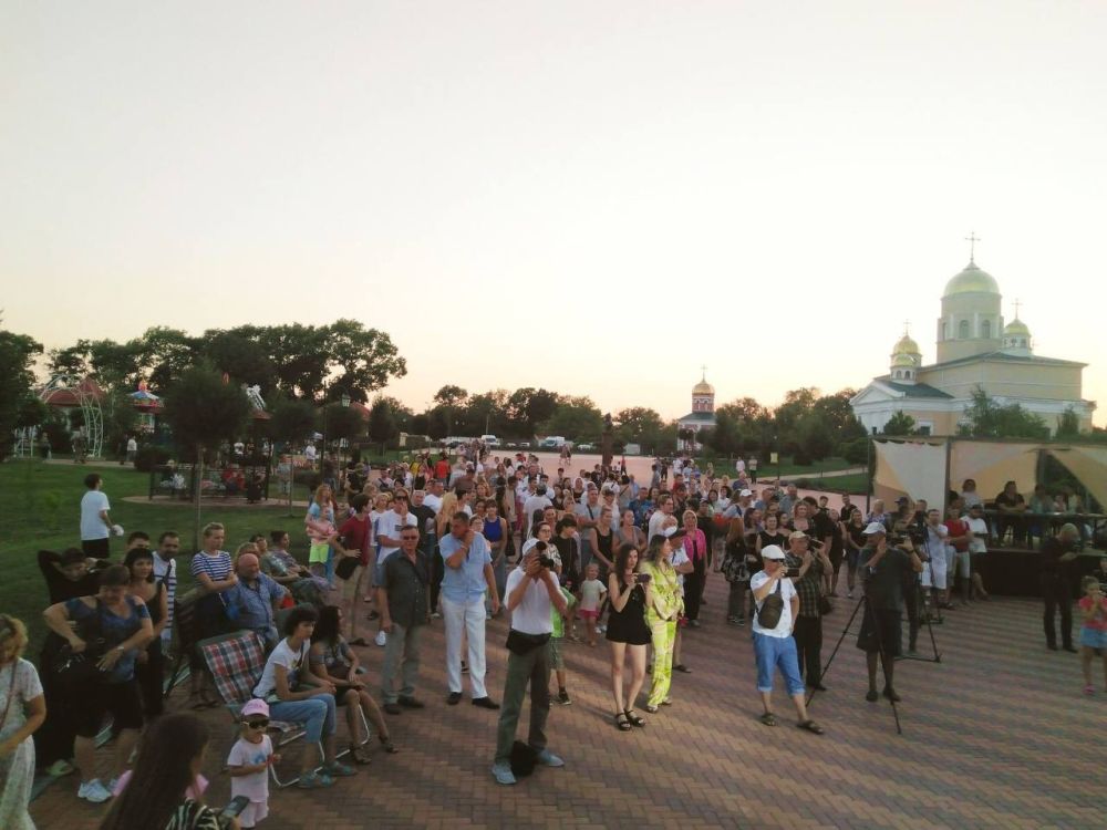 ����������� ����������. ��� ����������� - ���������������. � ������������ ����� ��� �����, �������, �������� � ������ �����������