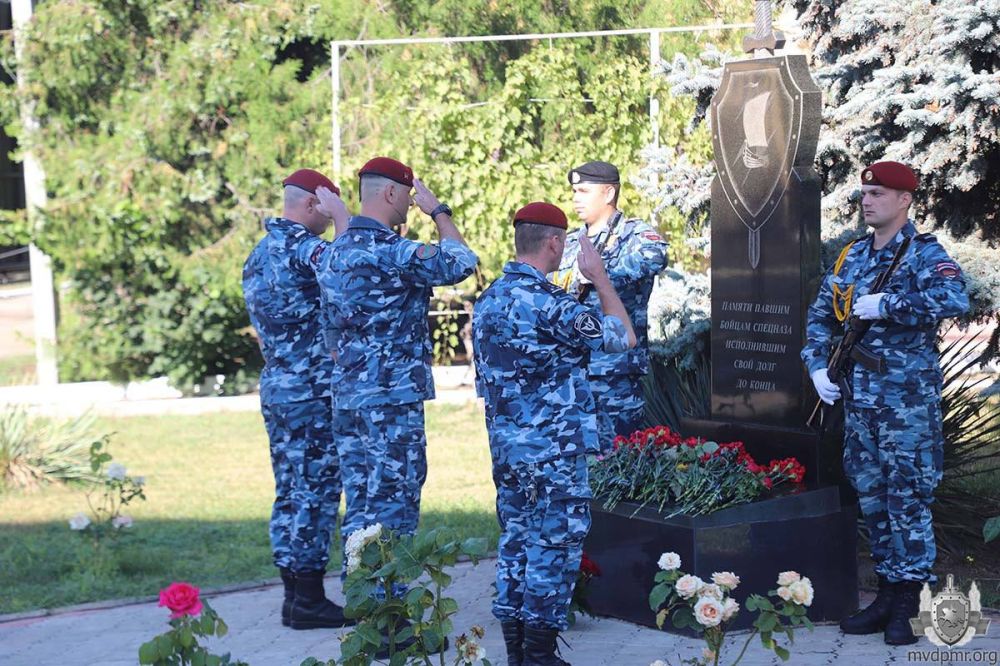 �������� ��� � 32. ������� � ������ ���� �������� ������������� ��� ���� ��� ������ � 1991 ����