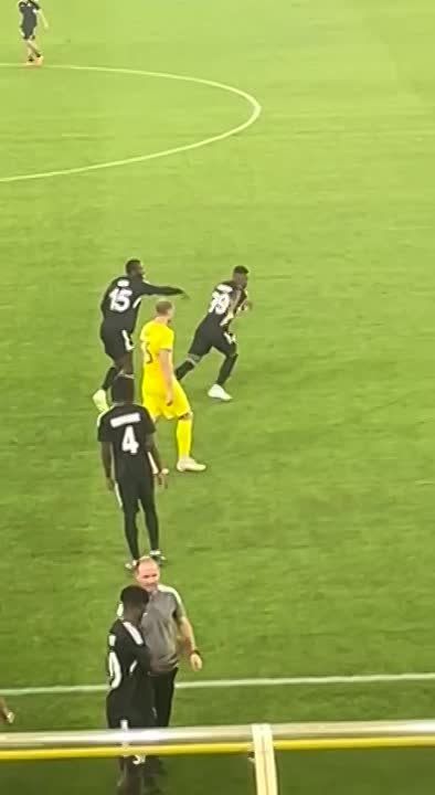 ������ ��� � ����� �������� ���� ������