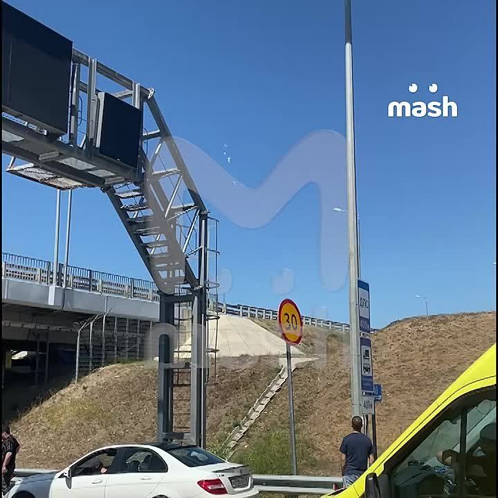 ������ ���, � ���������� ������� ���� ����� ����������������� ���������� ������ �-200 ���������� ������������