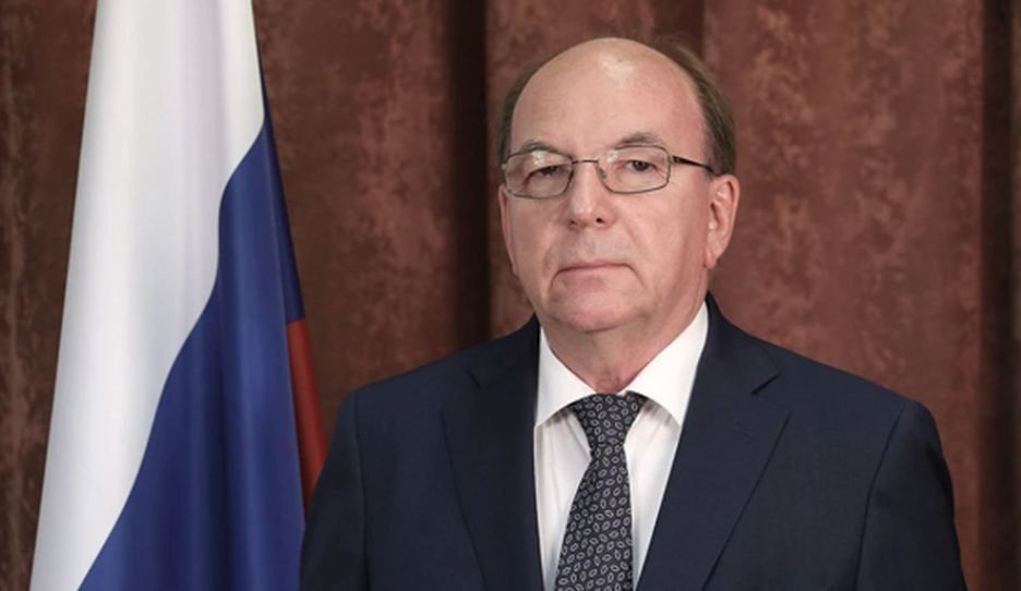 Президент России Владимир Путин подписал указ о награждении посла в России в Молдове Васнецова орденом Почета