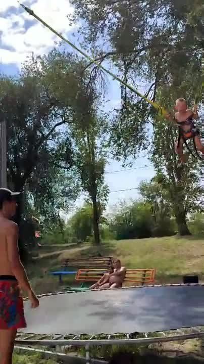 ����� �������� �� ���� � 3 "�������" ����� ��������� ������� ������� � �������� ����������������