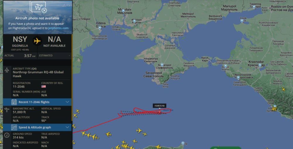 �������������� ���������������� ���� RQ-4B Global Hawk ��� ���, �������� ����� 11-2046, �������� FORTE10