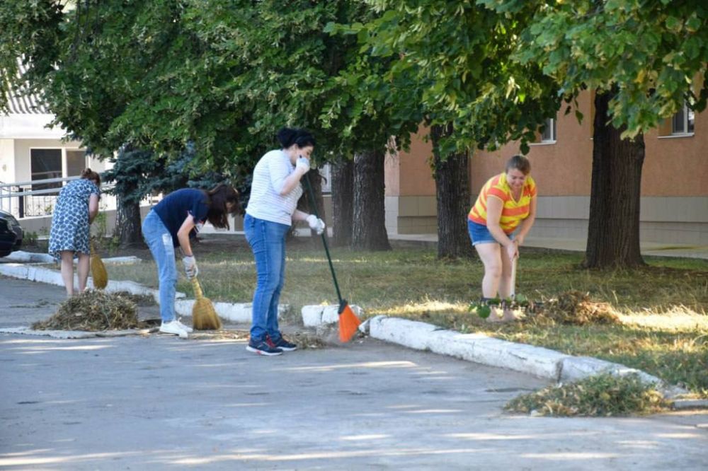 2000 ������� ������� ������� � ���������� ����������, ������� ������ � �������, �������� �����-������ ������� ����������������