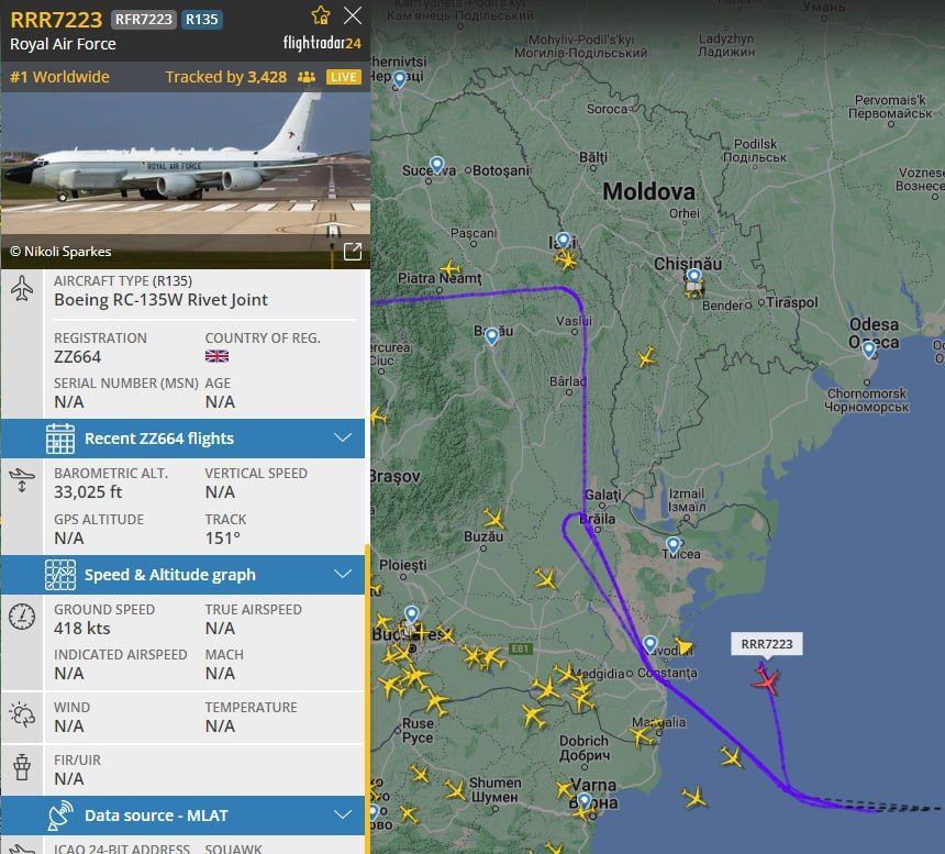 ���������������� ������� ���� Boeing RC-135 ����� �������� ������� �������