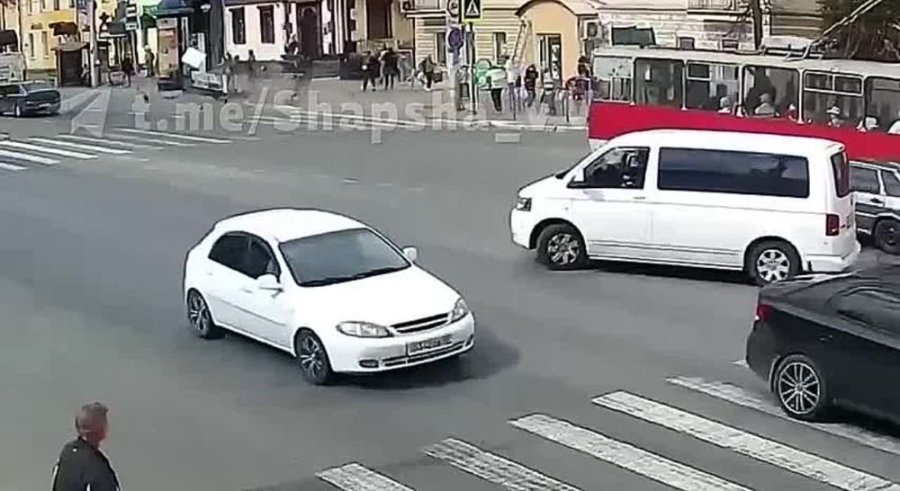 ���������� ��������� ������� ����� ��������� ������ ��� � ������