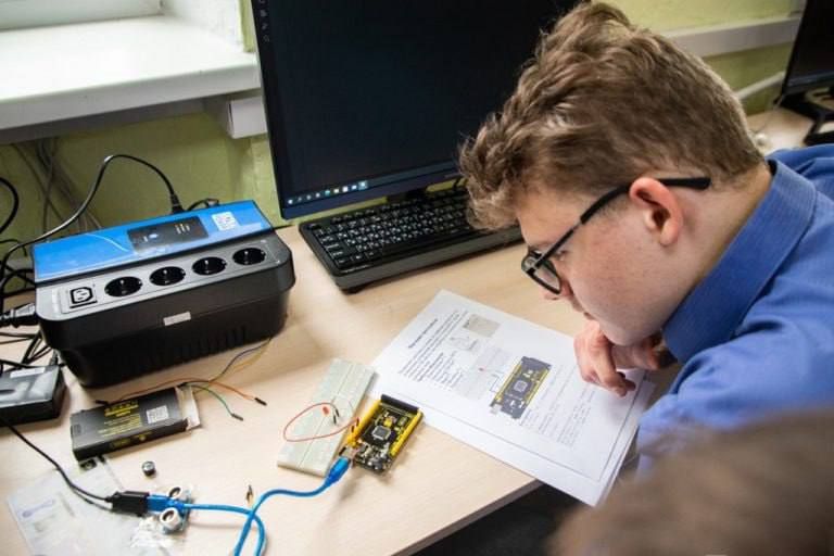 ���������� ����� ������������ � ������-����������� ��������������� ���������� ������������� �� �������� ������� ��������, �������� ��� ���