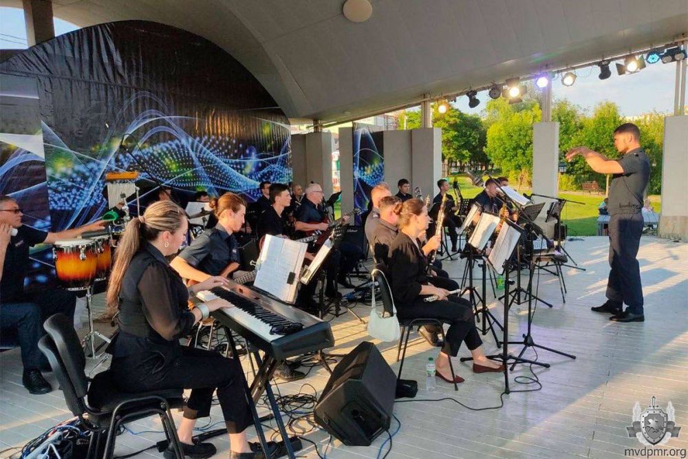 ���������� �����-�����. ������� �������������� ������������ ��������� ��� ��� 25 ������� ���� ����������������� �������. �� �������� � ����� ���������� �������� � �������� � 19:00