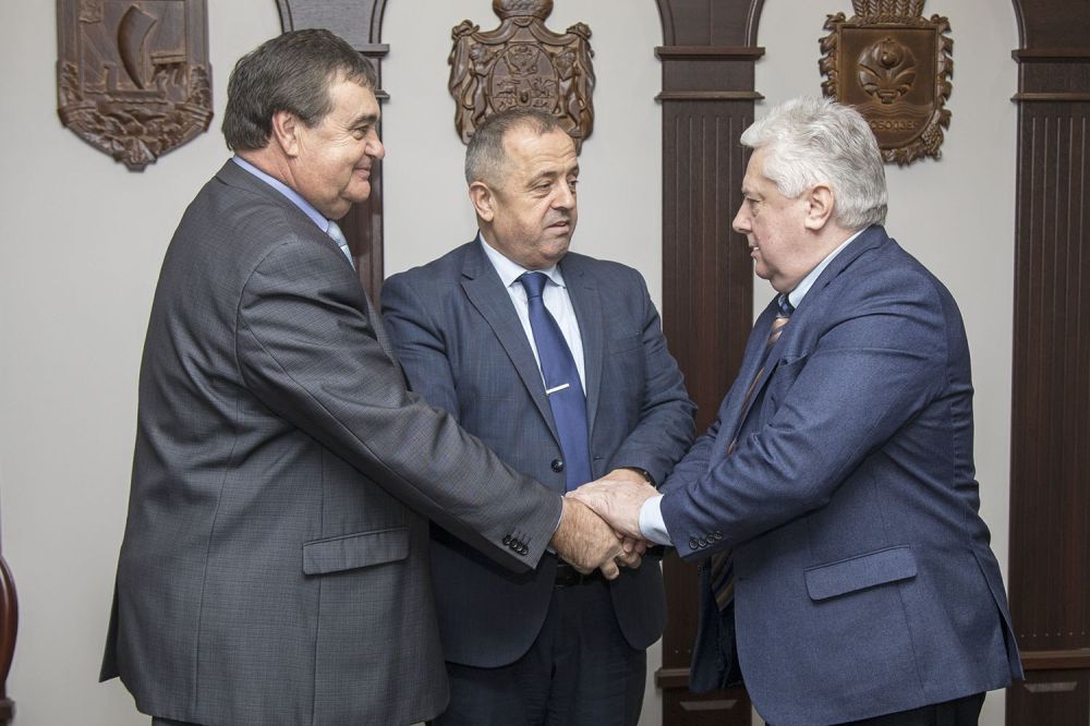 ����������� ����������: ������ �����