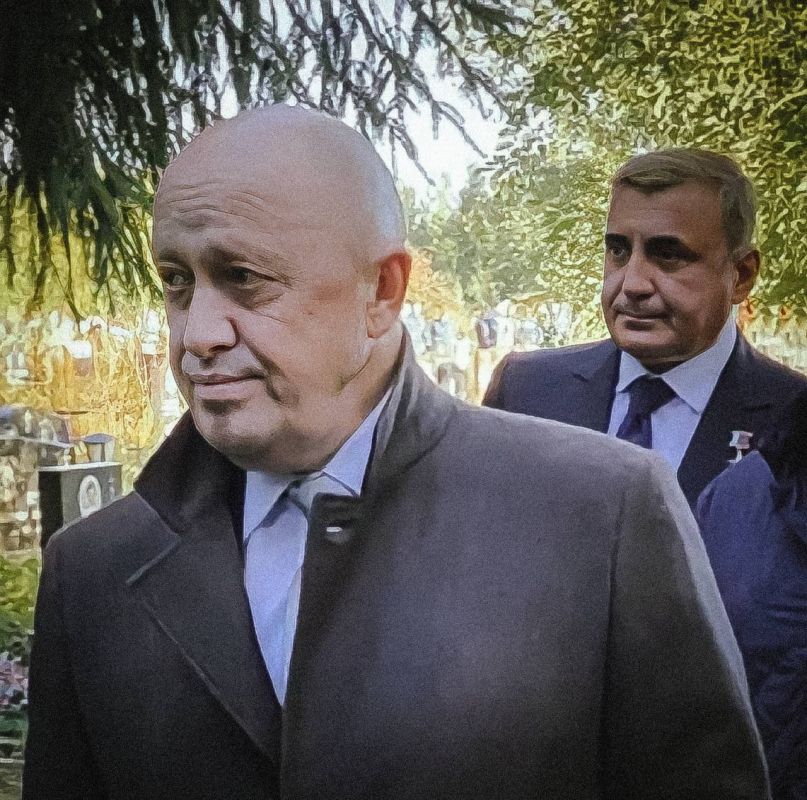 ������ ����������� ���������� ��� � ����������� ������ ����������� �������� ������, � ���� �������-��������� � ���������� �������� ������� ������� ����� ���������� � ������ ������� ��������� � ������� ������, ������� ������ ���� �����: