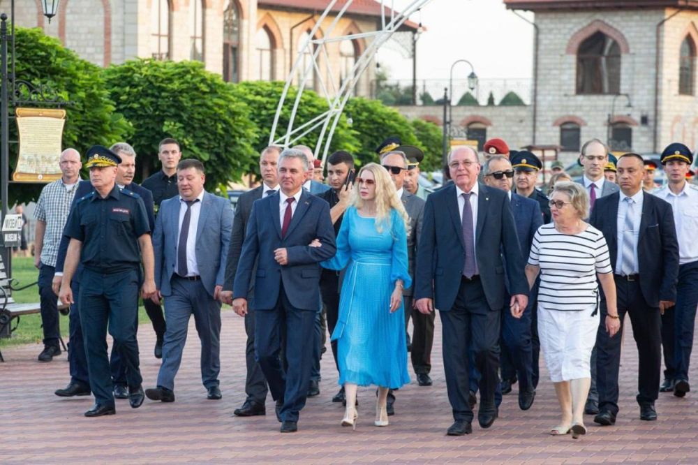 � ������ � ������� ������. � �������� 29 ������� �������� 225-� ��������� 55-�� ��������� ����������� �����. ��������...