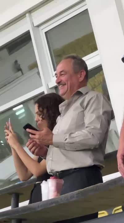 Сейчас мы все немного спикер Александр Коршунов