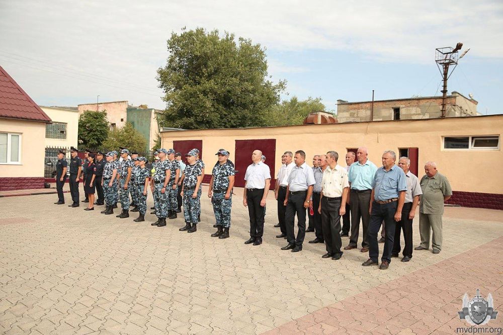 �������� ����������������� ��������� �������� ����������� ���. ������������� �����������, ����������� 100-�����...