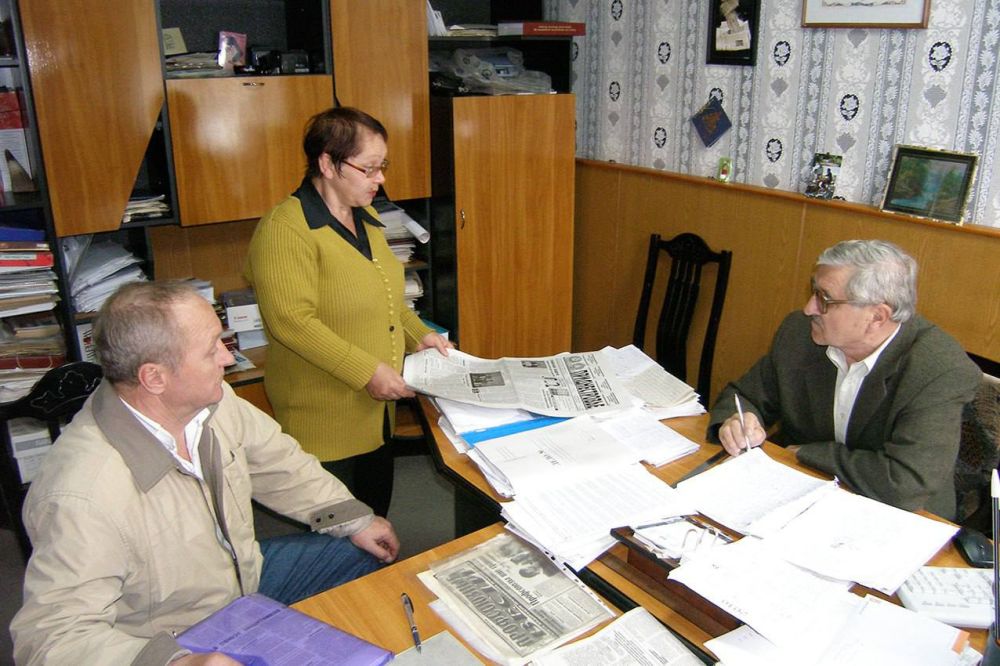 1 �������� 1994 ���� �������� ������ ����� ���������������