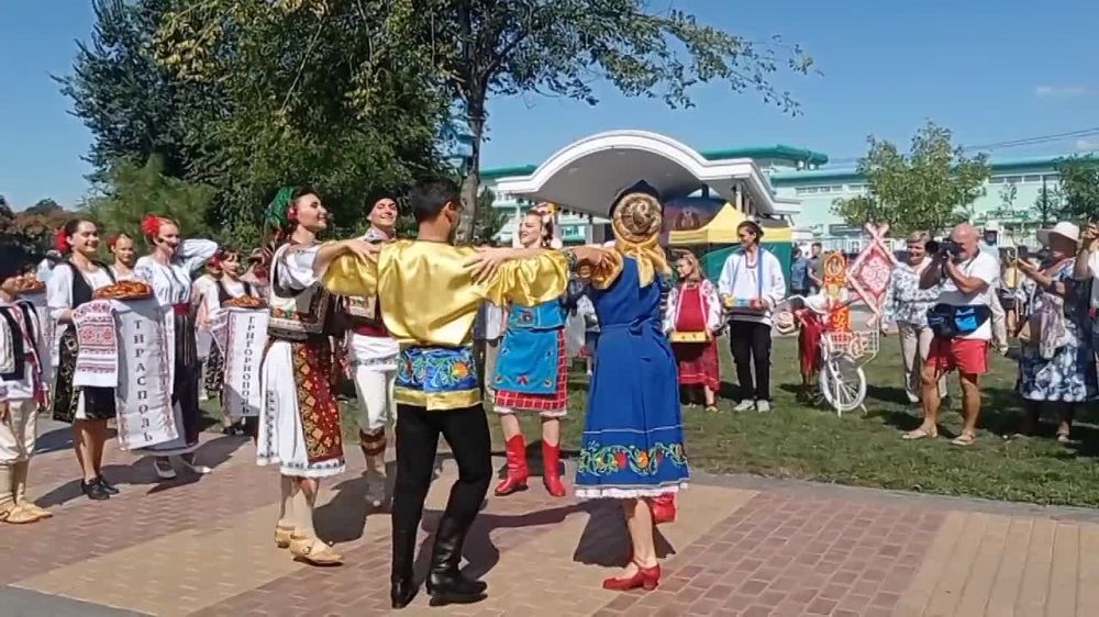 ������������ ���������� ������ � ������������� ���, ������������� �. ��������� �������� �������, ���������� � ���������� ��������, � ����� ����� ��������� � �����