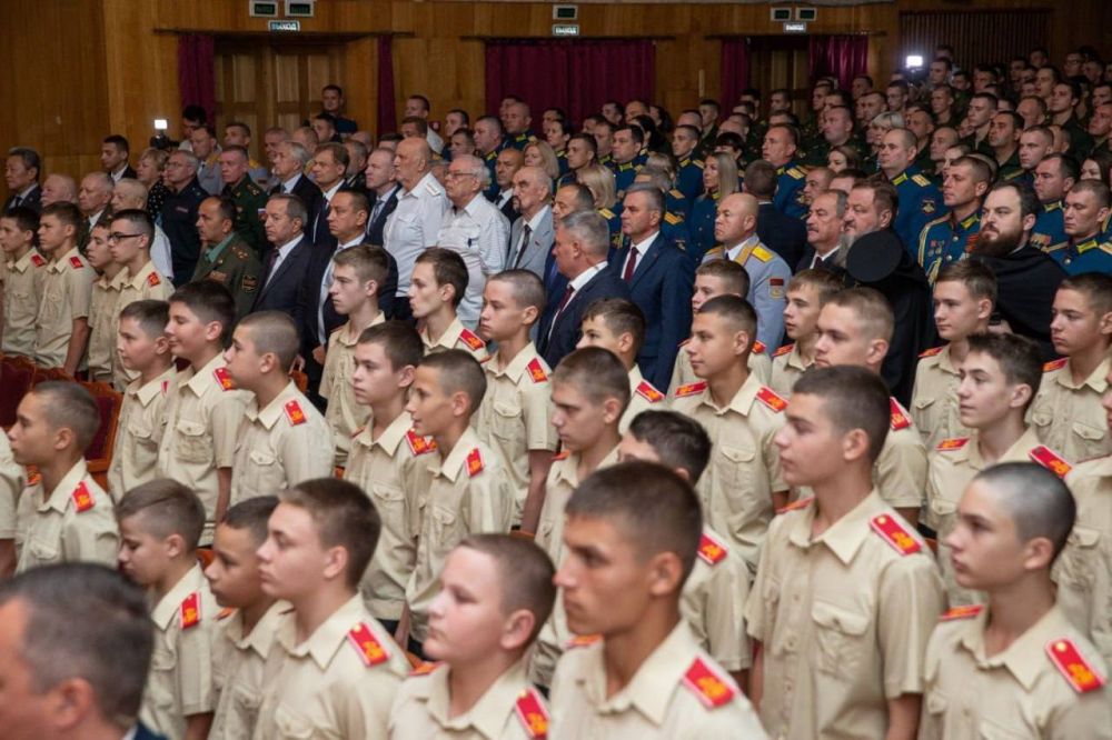 �� ������ ���������� ������ ������������� �������� �� ������ 32-� ��������� �������� ����������� ��� ���. � ����������� ����������� ������ ������� ����� ��������������, �������� �����-������ ����� �����������