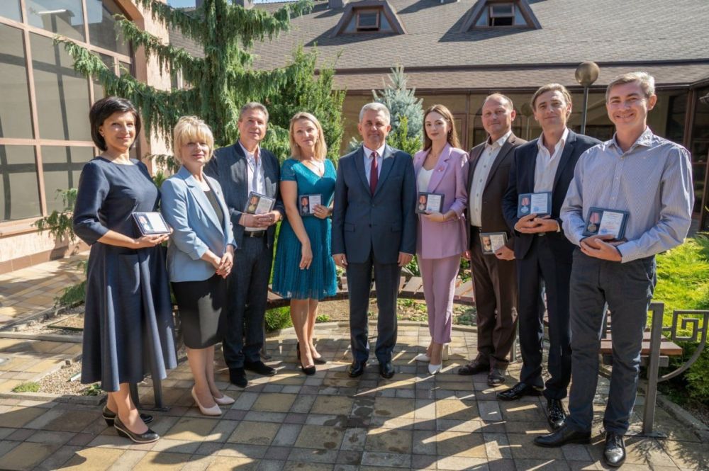 ��������� ������ �������� ������ ��� ������� � �������� � ��������� ��. �����������