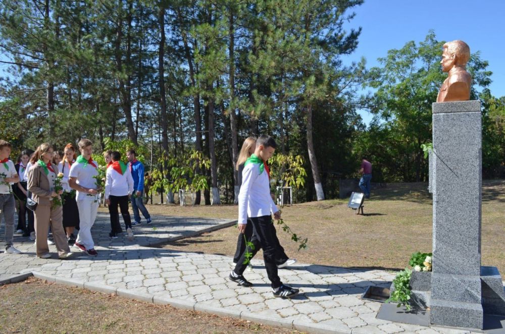 � ��������� ������ ������ ����������� ������� ��������� � ������ ������� ���� ������� �������