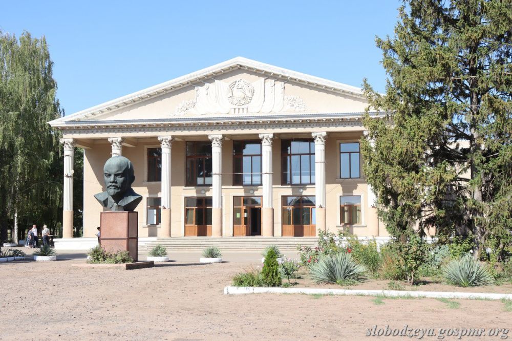 � ������ ������ � ���� ������� ����� ���������������� ����� ��������� � ������� ���� ��������