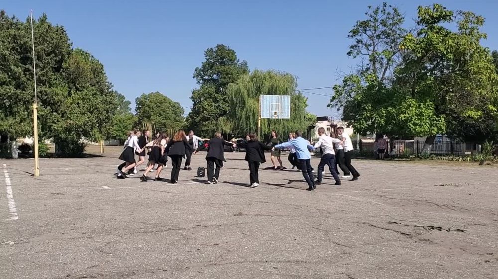 ������� ������ ������ ��� � ���� �����������