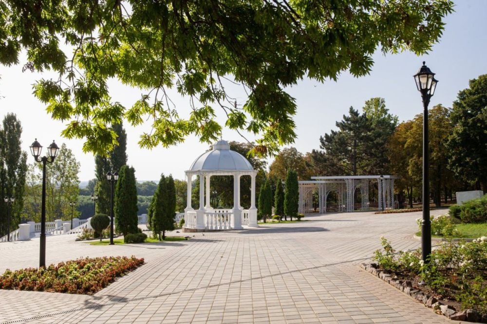 �������� ����������� ������������ ����� � ��� ���������� � � ����������