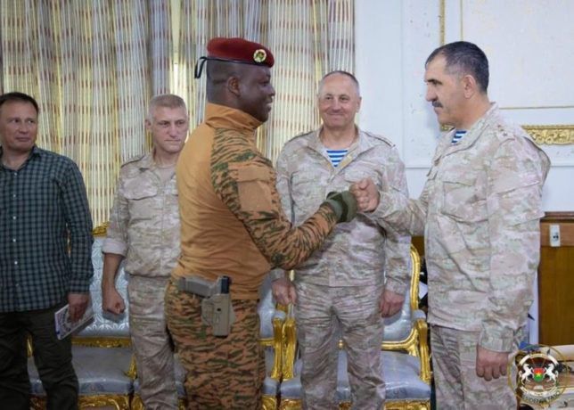 ������� � �������-����.