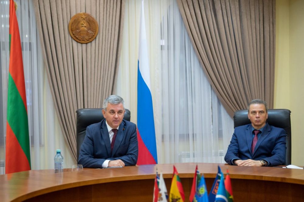 Президент провел селекторное совещание с руководителями органов власти и местного управления