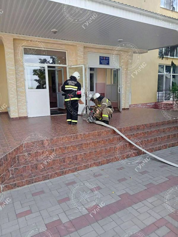 ������� ����������. � ����� �3 �. ������� ����� ����������������� ������, ��������� ���������� � �����������. ������ ������� �������� �������-����������� ������� ����������, ���������� � ������ �������� ������