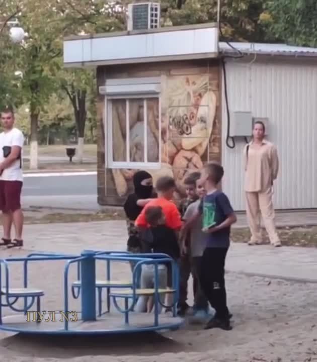 ������ �������� ��������. �� ������� ���� ������ � ��������� � �����������