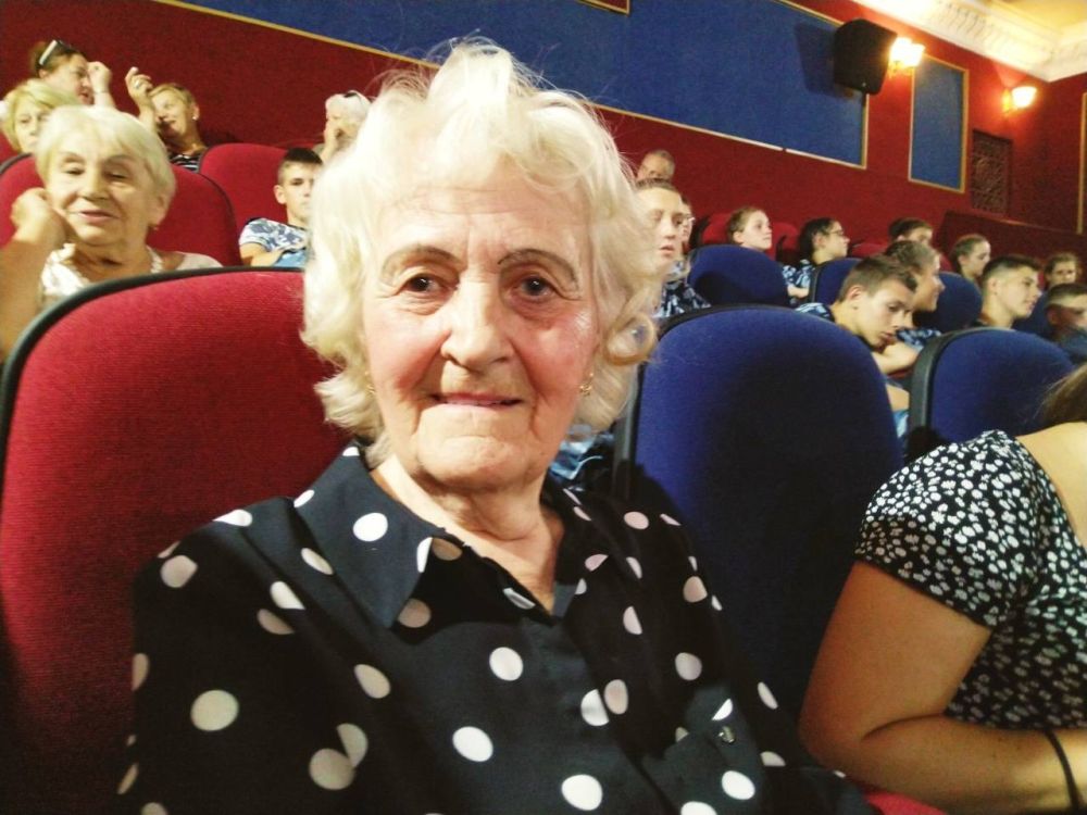 ������� � �������� ����� �������� � ���� ����, ������ � �������