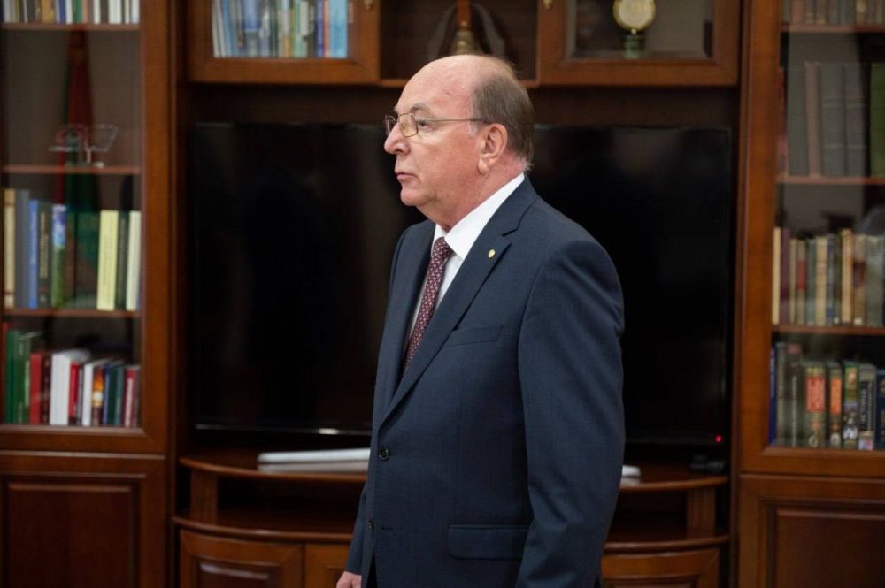 ��������� ���������� � ������������ � ����������� ������ ���������� ��������� � ���������� �������, �������� �����-������ ����� �����������