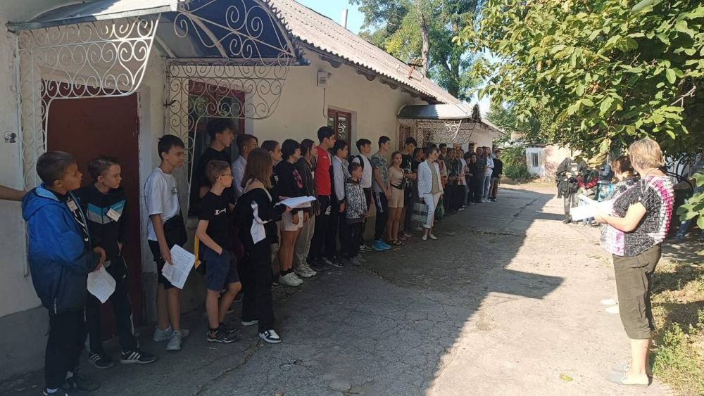 ������ ��� ����. ��������� ������������� ���� ���������������� ����� ��������-���������� "������ ��� ����", �� ���������� � ����� ���������� ����������� ������� � ������������� ������, ��� ����� ��������� ������