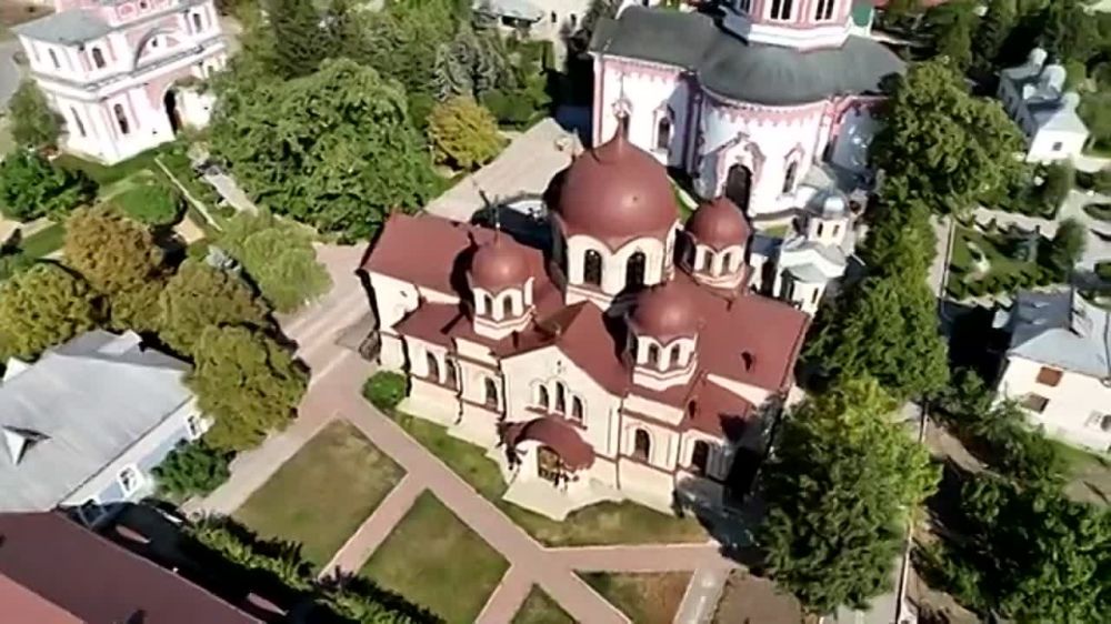 ��������-�������������� ���������� � ������������ ����� �������� ���� ����������